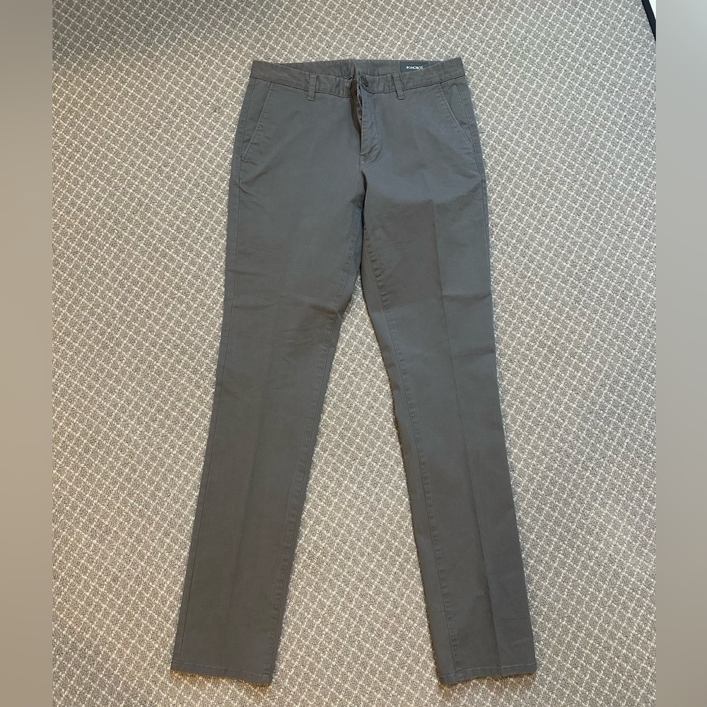 Men’s Grey Bonobos khaki slacks